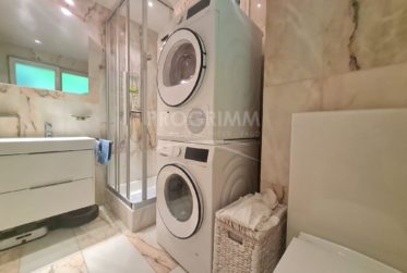 Rare: Attique 4.5 pièces - vue imprenable - 2 places de parking