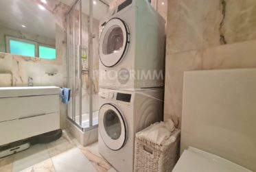 Rare: Attique 4.5 pièces - vue imprenable - 2 places de parking