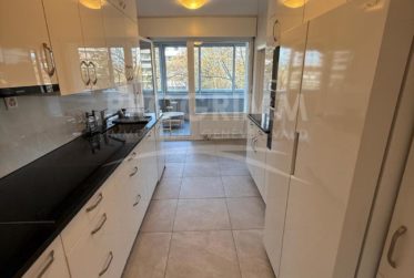 Appartement meublé - 2 chambres avec box + Cave - Piscine