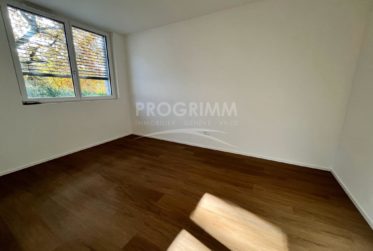 Exclusivité - Villa - 3 chambres - 2 salles de bain - - Places de parking